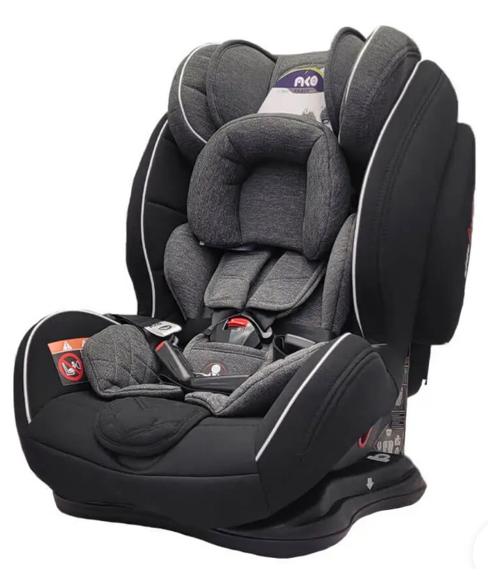 صندلی ماشین آکو