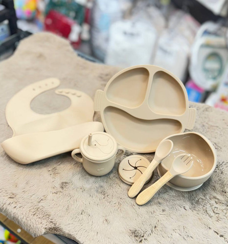 ست ظرف غذا سیلیکونی ۸ تکه مانی نی