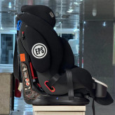 صندلی ماشین مشکی مقاوم