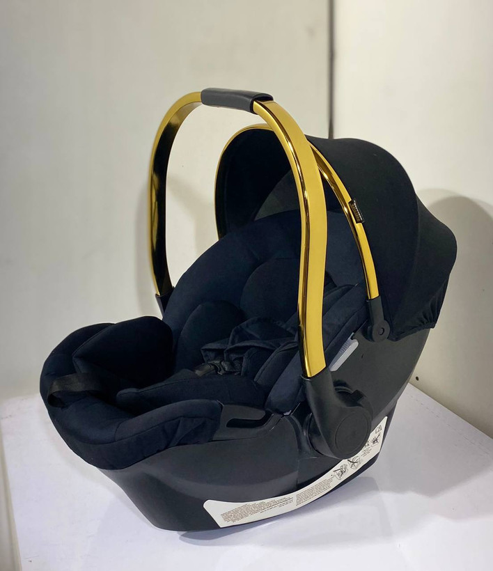 بی بی استار سیسمونی مانی نی