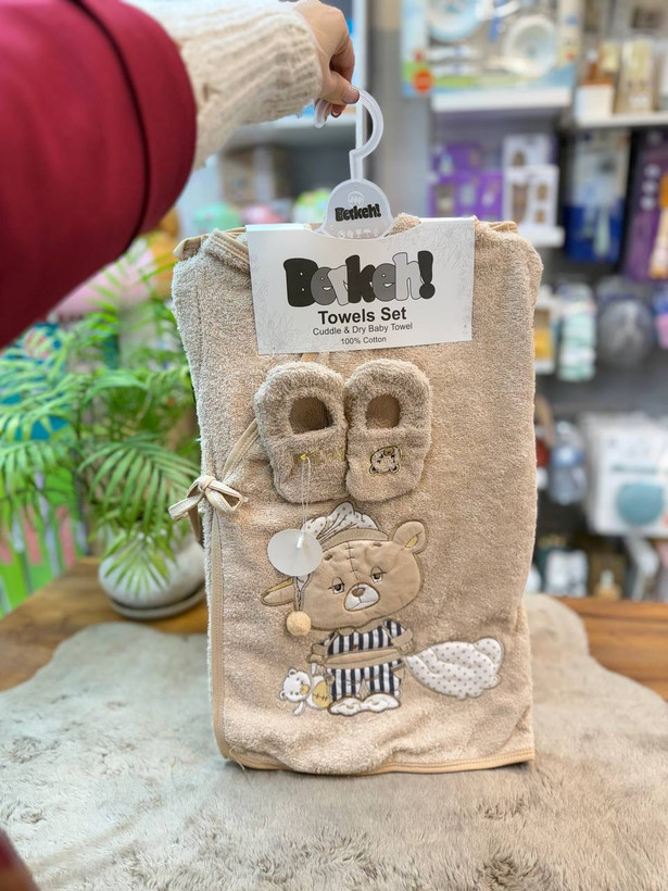 سرویس حوله نوزاد برکه با طرح حیوانات سیسمونی مانی نی