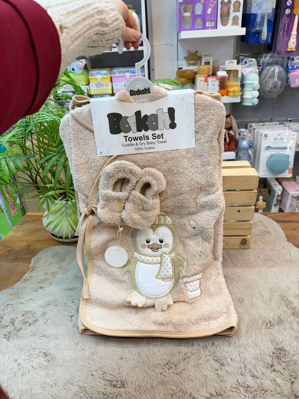 سرویس حوله نوزاد برکه با طرح حیوانات سیسمونی مانی نی