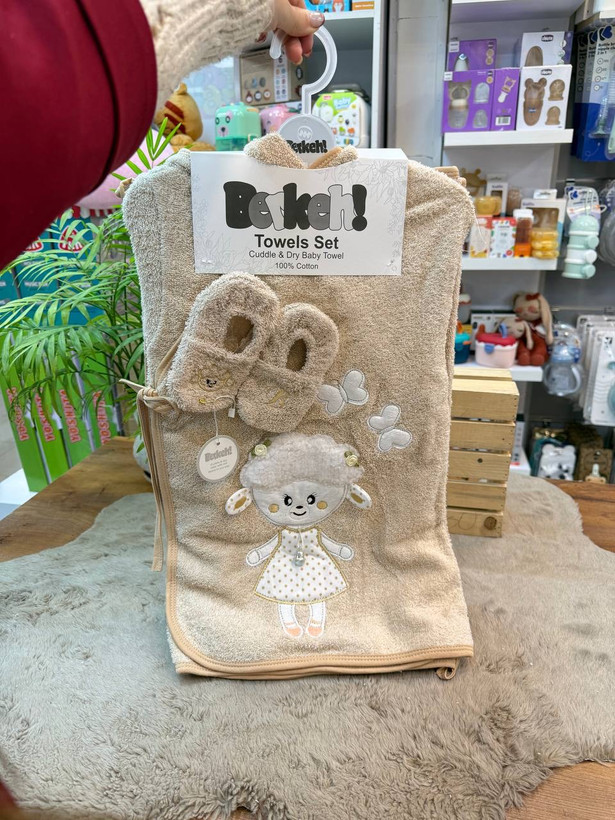 سرویس حوله نوزاد برکه با طرح حیوانات سیسمونی مانی نی