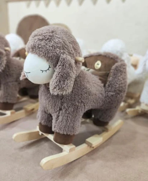 راکر گوسفند سیسمونی مانی نی