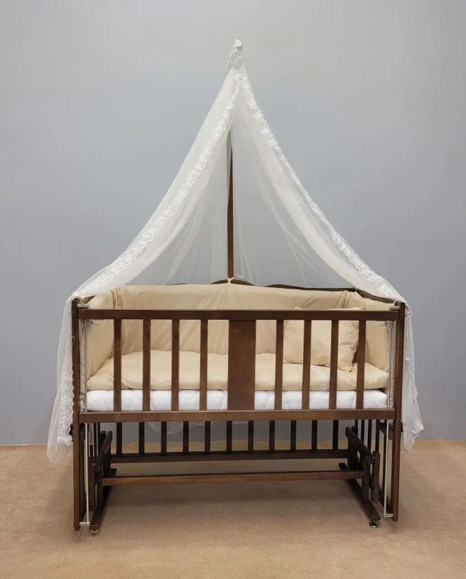 تخت چوبی سلیکا رنگ چوب طبیعی با تشک طبی و قفل ایمن سیسمونی مانی نی