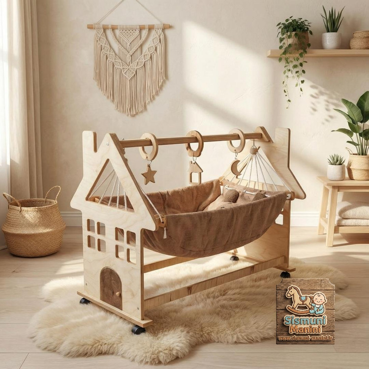 گهواره چوبی مدل خونه با چوب مقاوم و تاب ملایم دستی