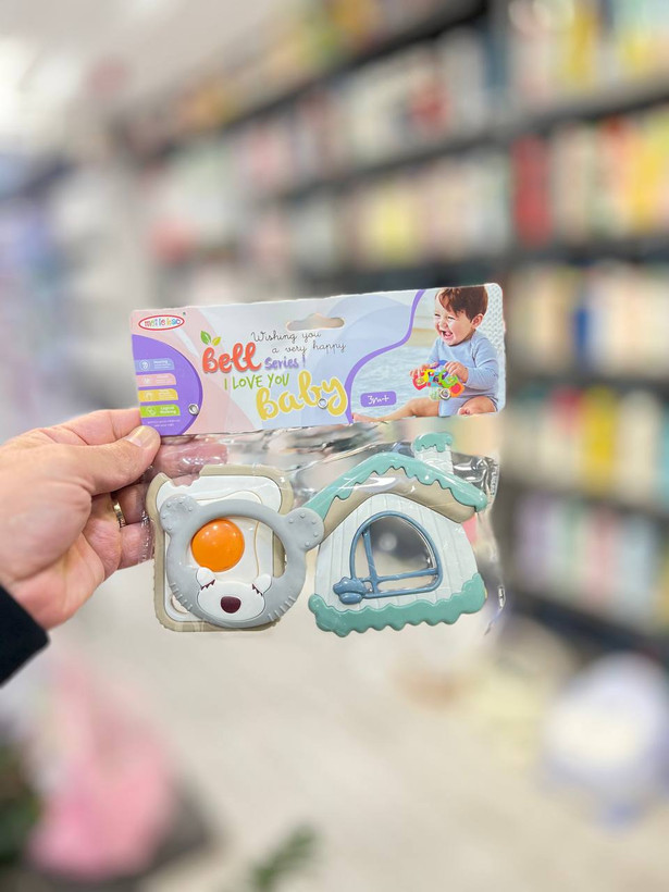 جغجغه نوزاد طرح کلبه با صداهای آرامشبخش