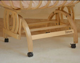 تخت و گهواره ویونا با پایه چرخدار و جابهجایی آسان