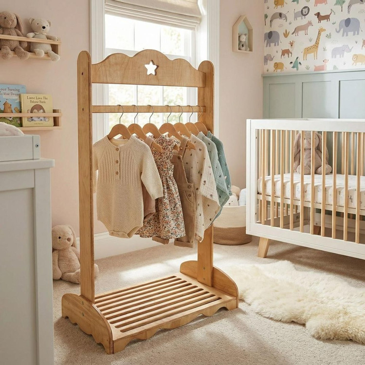 چوب لباسی ستارهای چوبی درجه یک با ارتفاع ۱۰۶ سانتیمتر